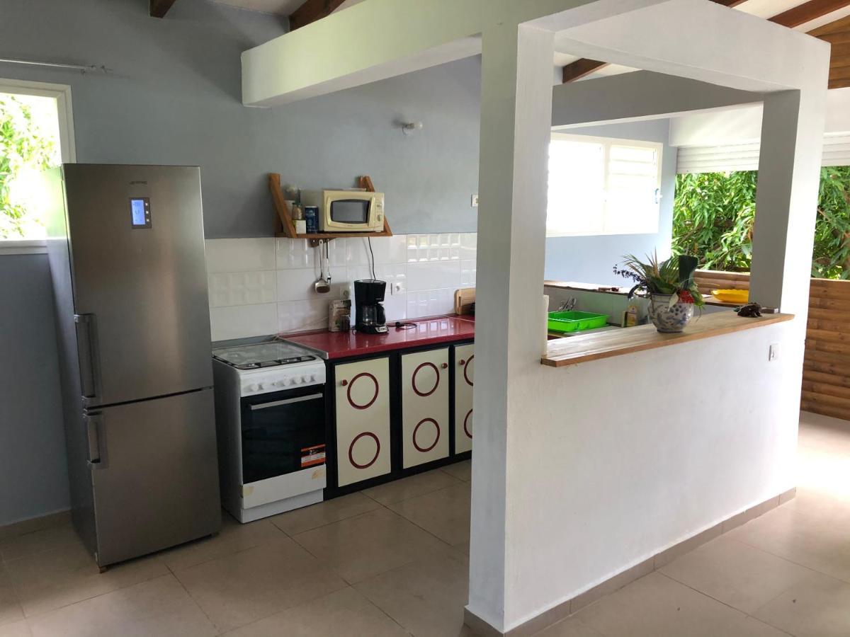 Appartement Zen Haut MALI Bain chaud à 3 min à Bouillante Extérieur photo